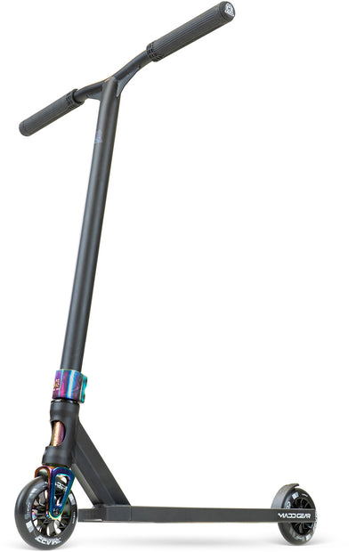 Madd Gear MG5 Axion Stunt Scooter – Black Rainbow